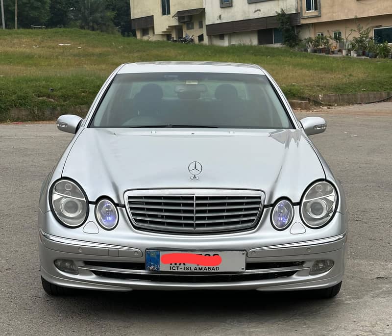 Mercedes E Class 2004 3