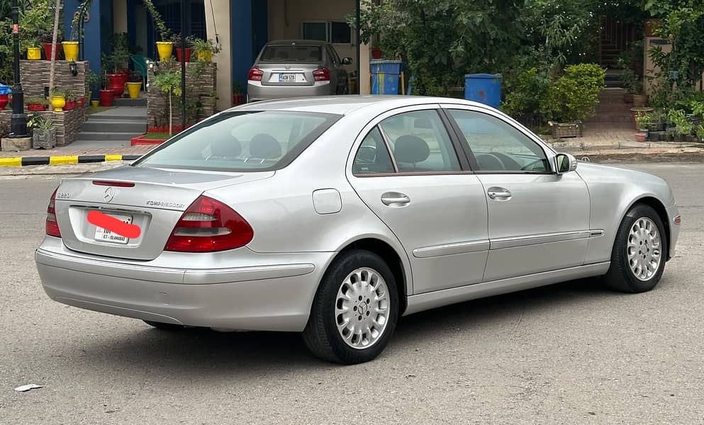 Mercedes E Class 2004 5