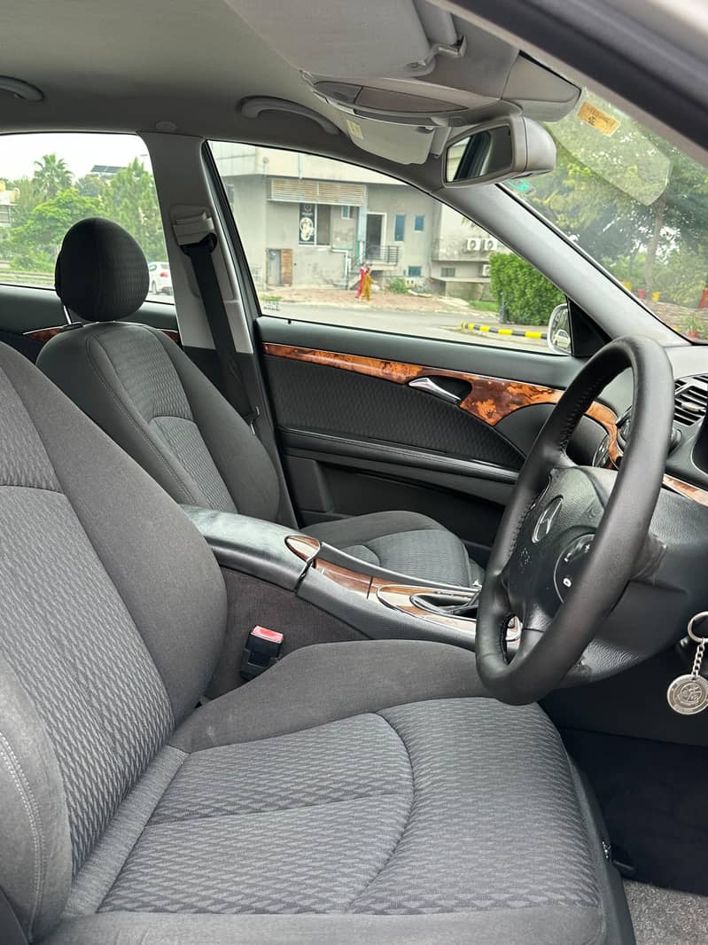 Mercedes E Class 2004 10