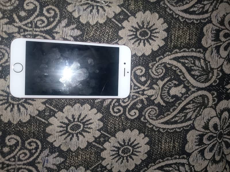 Apple iPhone 6S 2