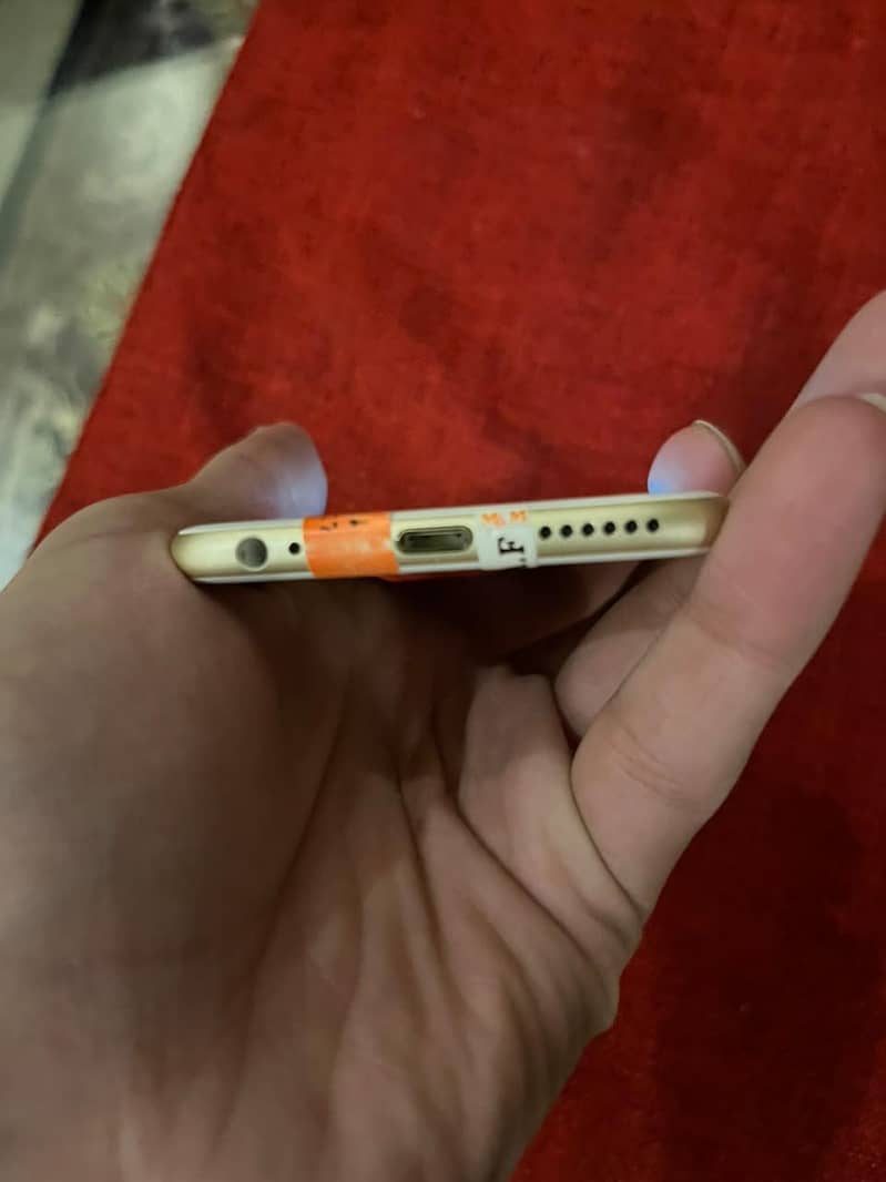 Apple iPhone 6S 3