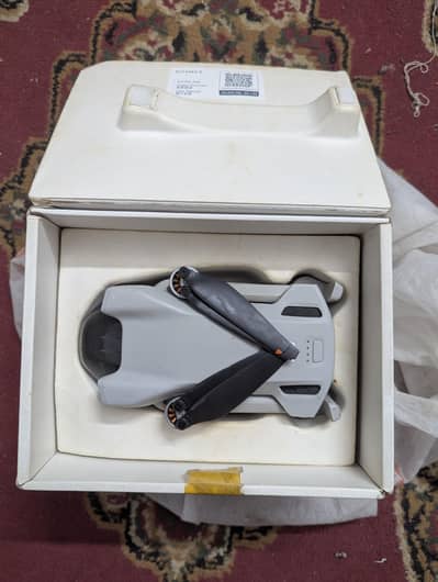 drone DJI Mini 3 RC with Screen