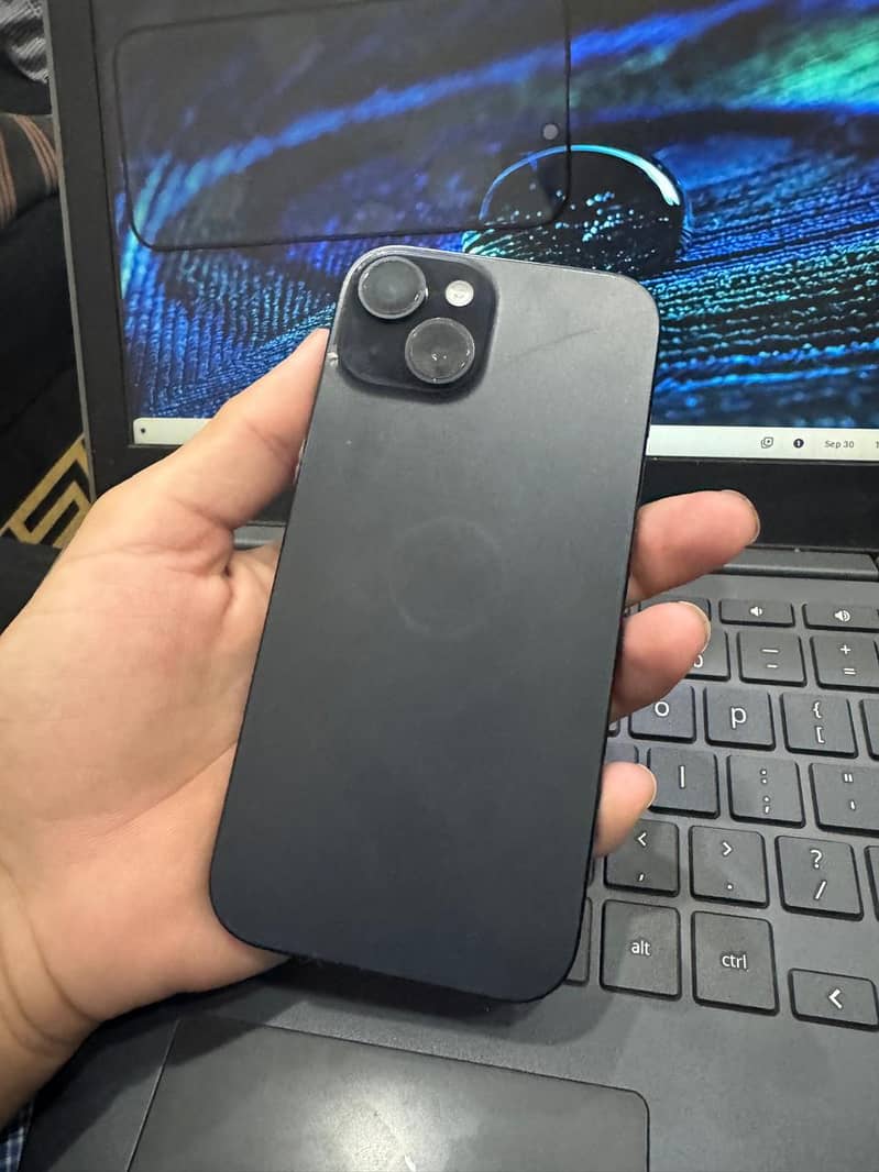 Apple iPhone 15 mdm 4