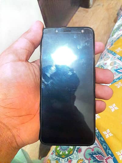 Samsung Mobile J6