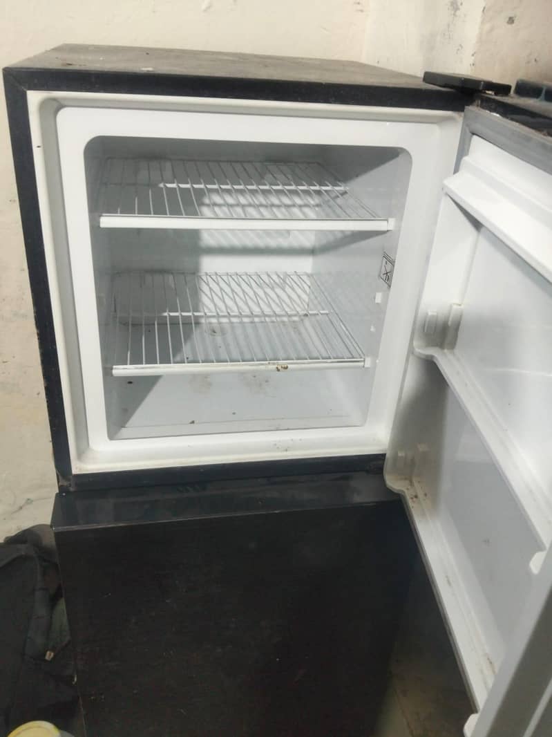 Dawlance Fridge 0