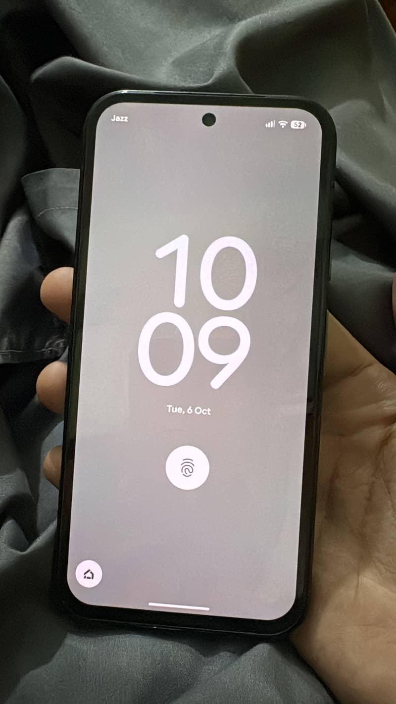 Google Pixel 8a 3