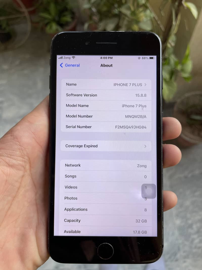 Apple iPhone 7 Plus 8