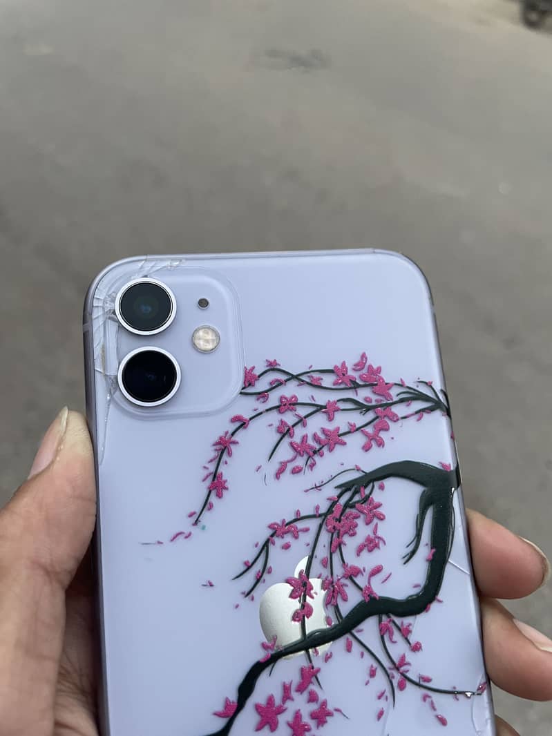 Apple iPhone 11 2