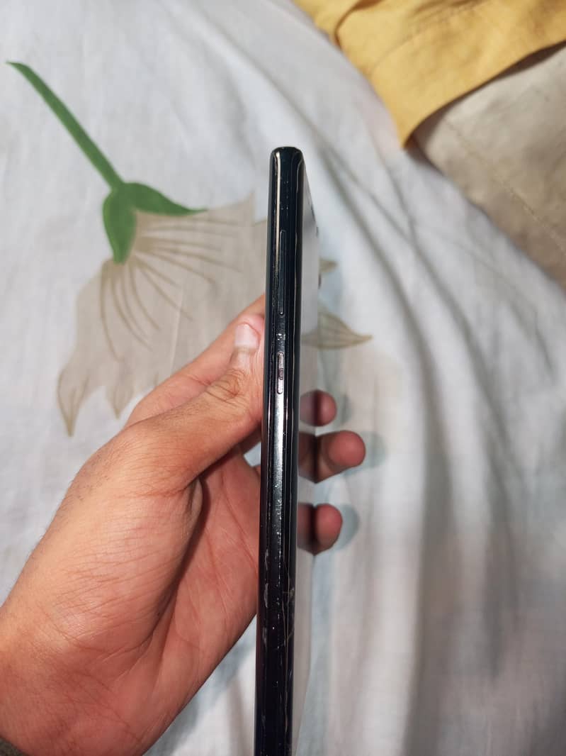 Samsung Mobile Note 9 1