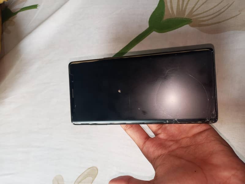 Samsung Mobile Note 9 5