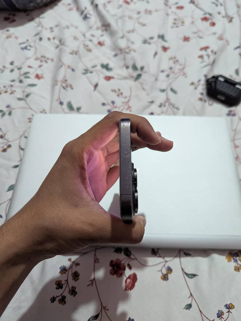 Apple iPhone 14 Pro Max 2