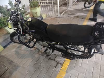 Suzuki GS 150