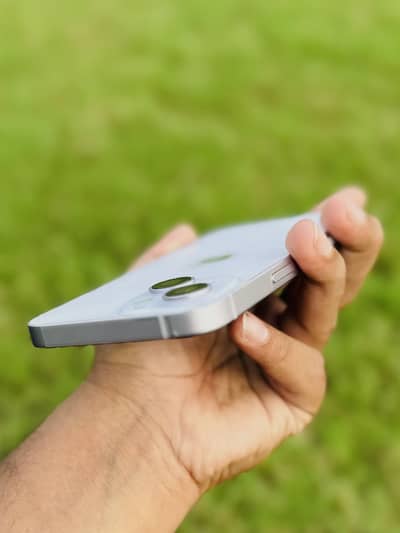 Apple iPhone 14