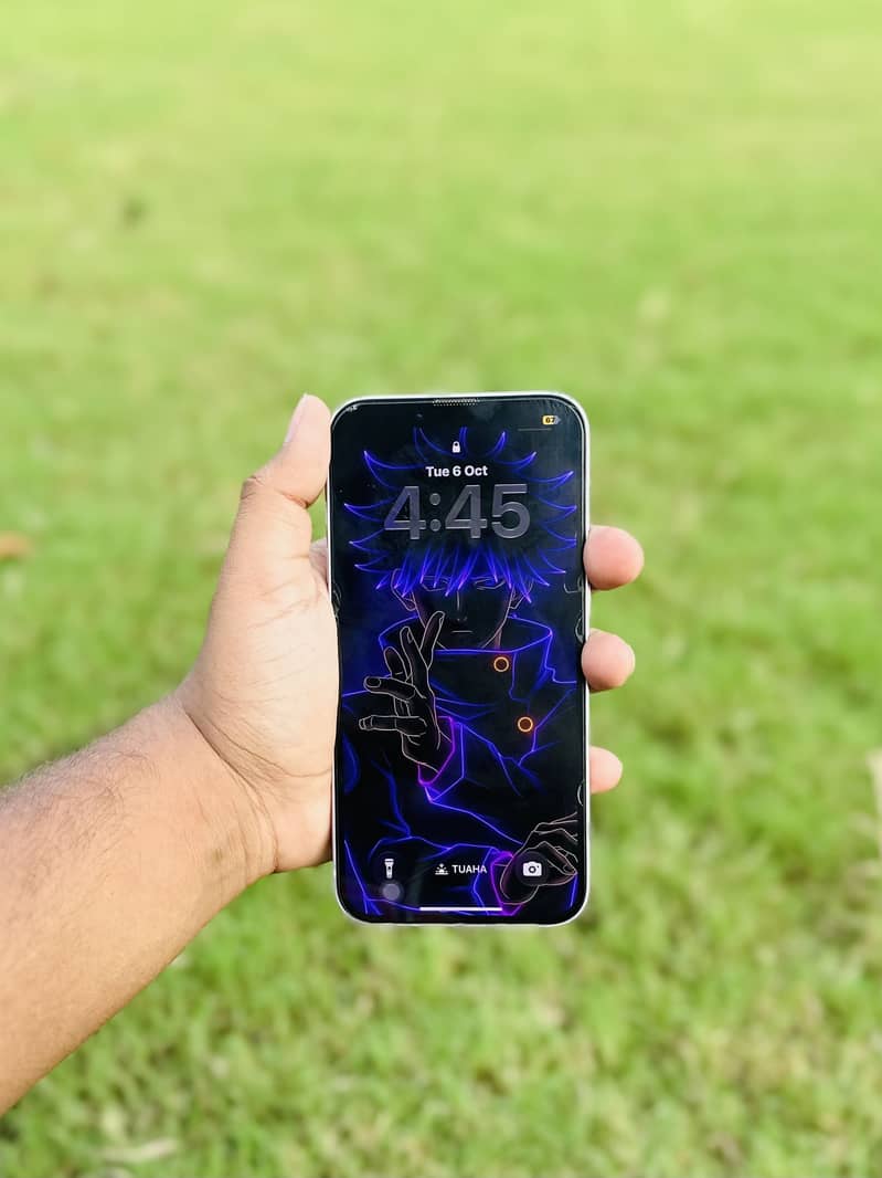 Apple iPhone 14 12