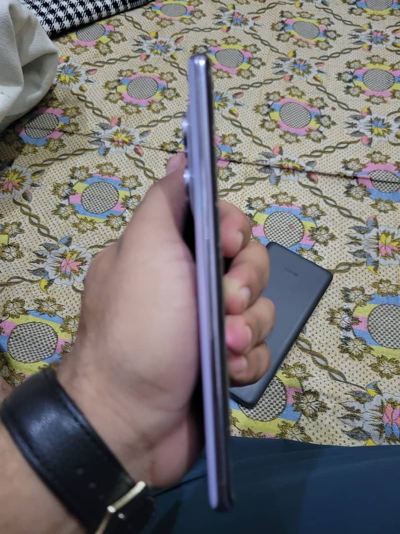 Xiaomi Redmi Note 14 Pro 4