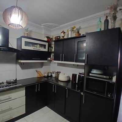 240 Sq. Yards West-Open First Floor Portion for Rent in VIP Block 7, Gulistan-e-Johar 3 Bed DD, Separate Meter, No Gas/Electricity/Water Issues, Rent Demand 85,000/- Slightly Negotiable.