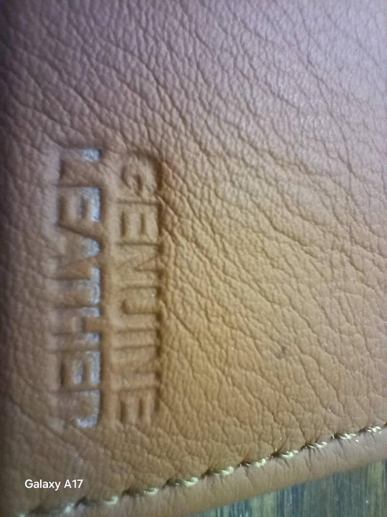 Leather wallet 5