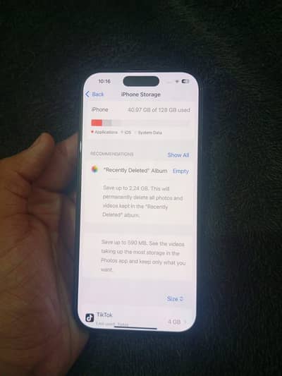 Apple iPhone 16 Pro