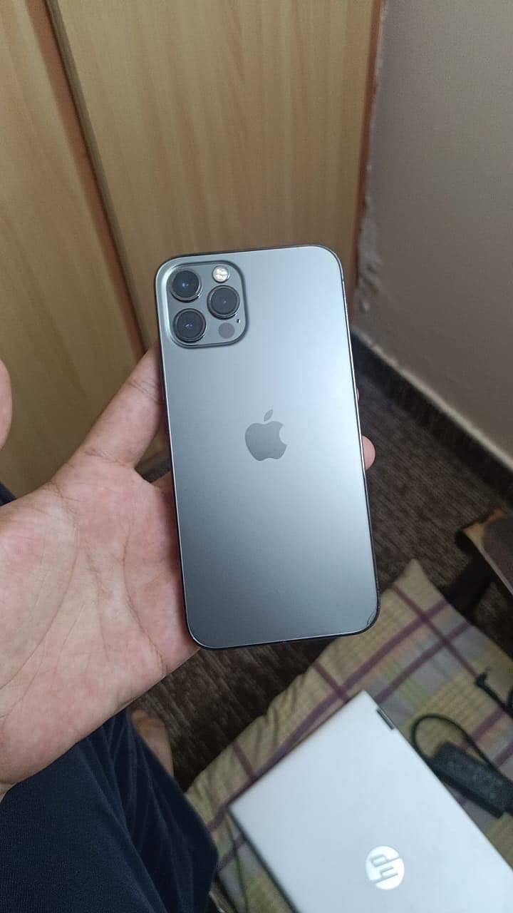 Apple iPhone 12 Pro 0