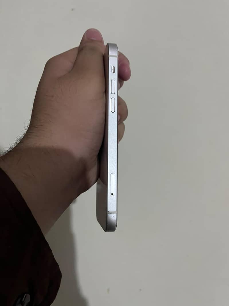 Apple iPhone 12 5