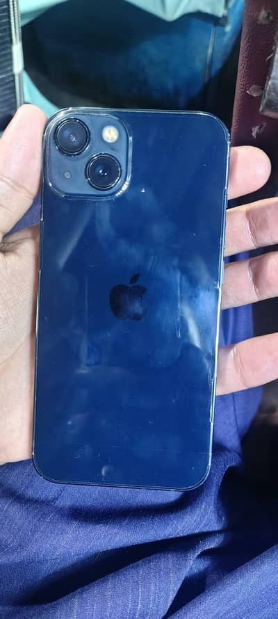 Apple iPhone 13