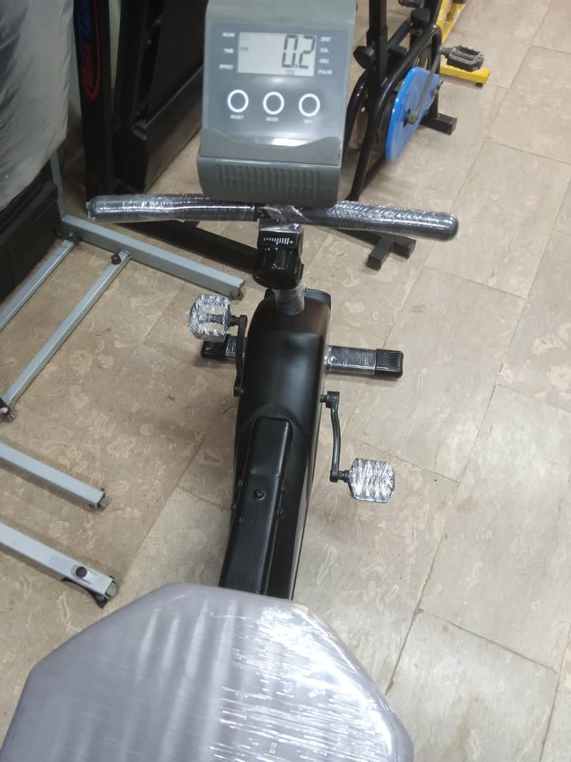 Exercise (Exercise Magnetic recumbent bike) cycle 5
