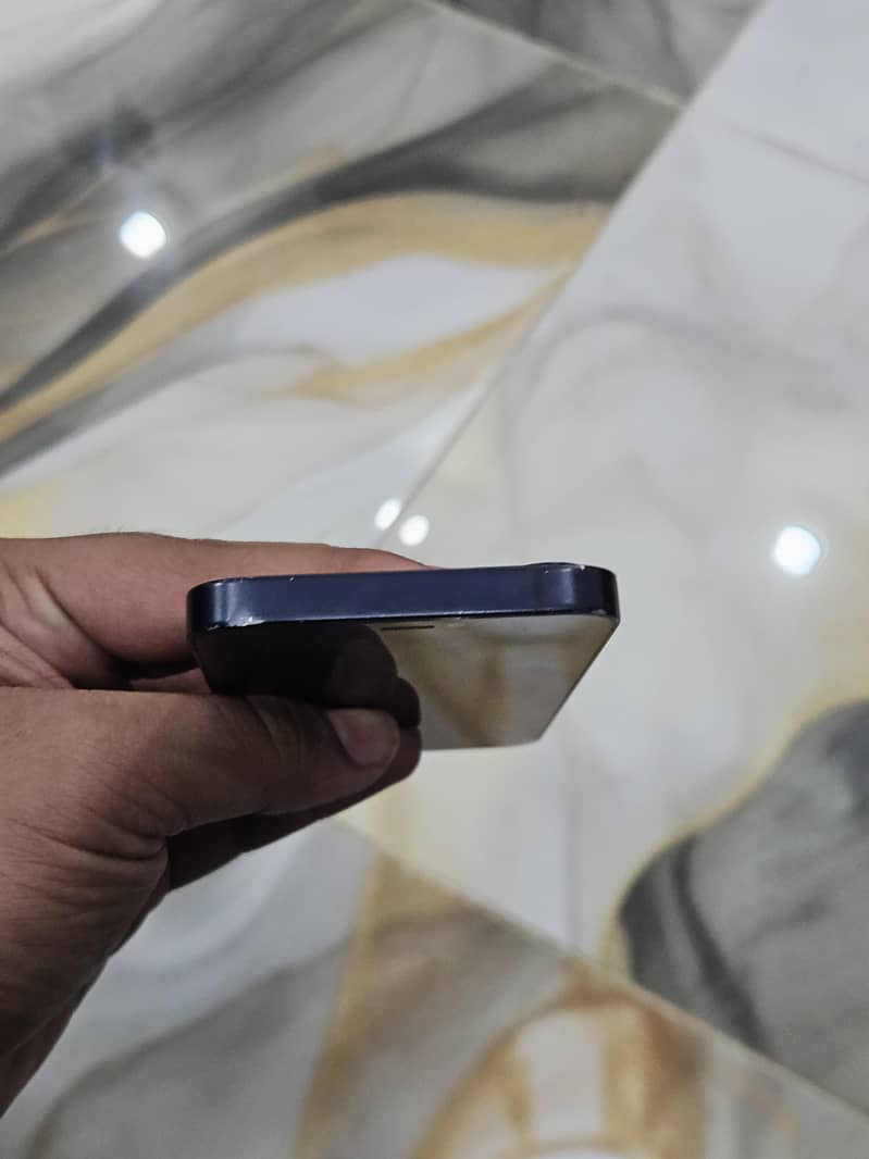 Apple iPhone 12 mini 2