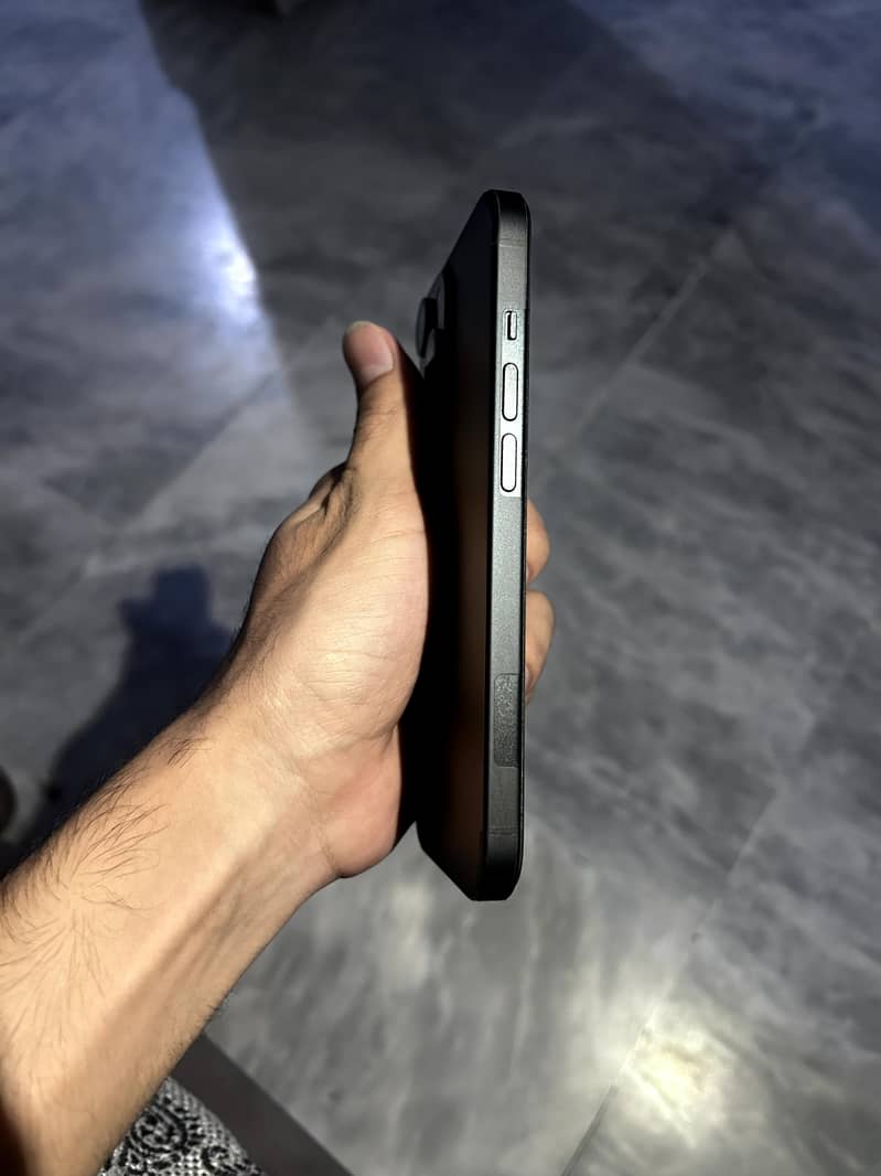 Apple iPhone 15 1