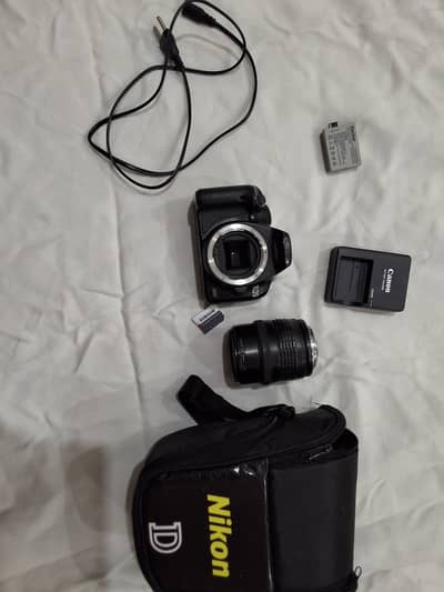 Cannon D500 with 35-105 mm lens