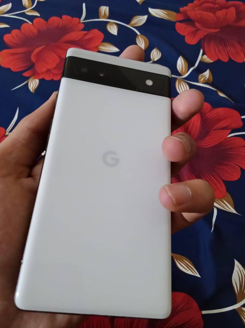 Google Pixel 6a 4