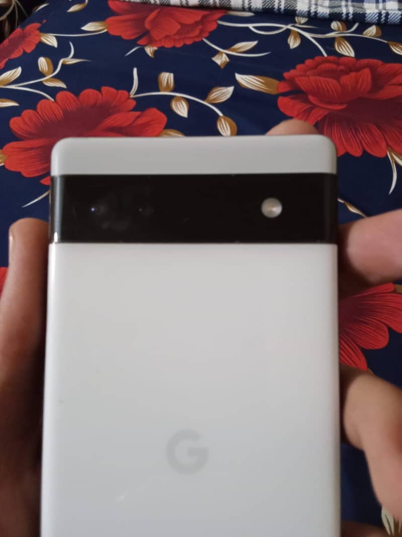 Google Pixel 6a 5