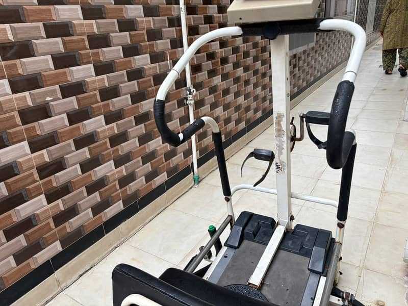 Used Treadmill Multi Function 0