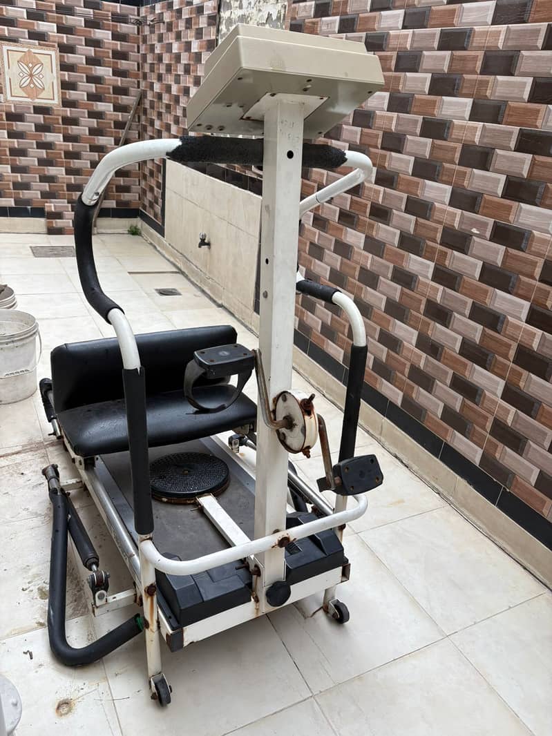 Used Treadmill Multi Function 3