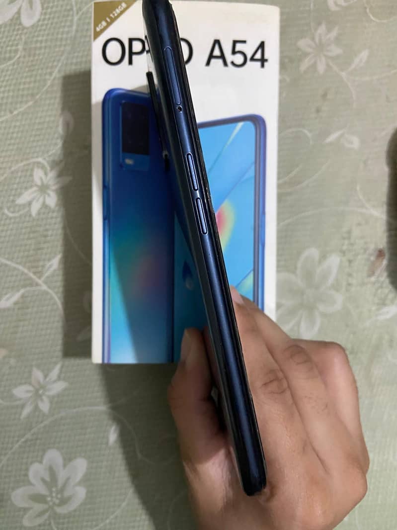 OPPO A54 3