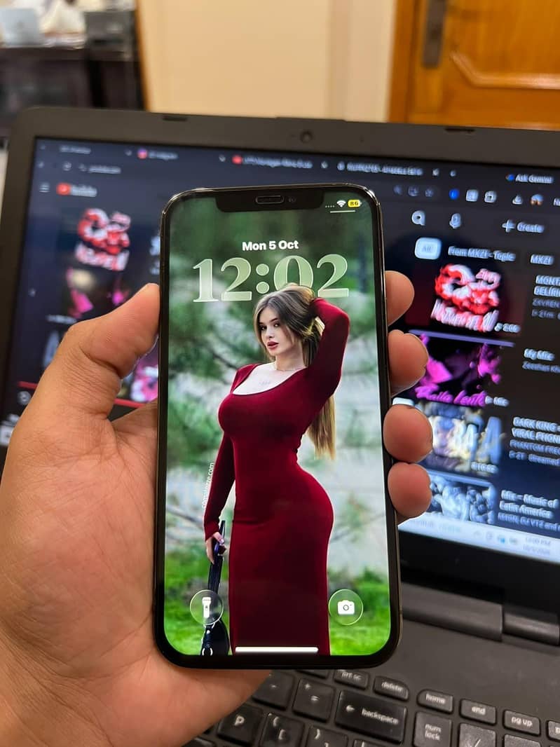 Apple iPhone 12 Pro 0