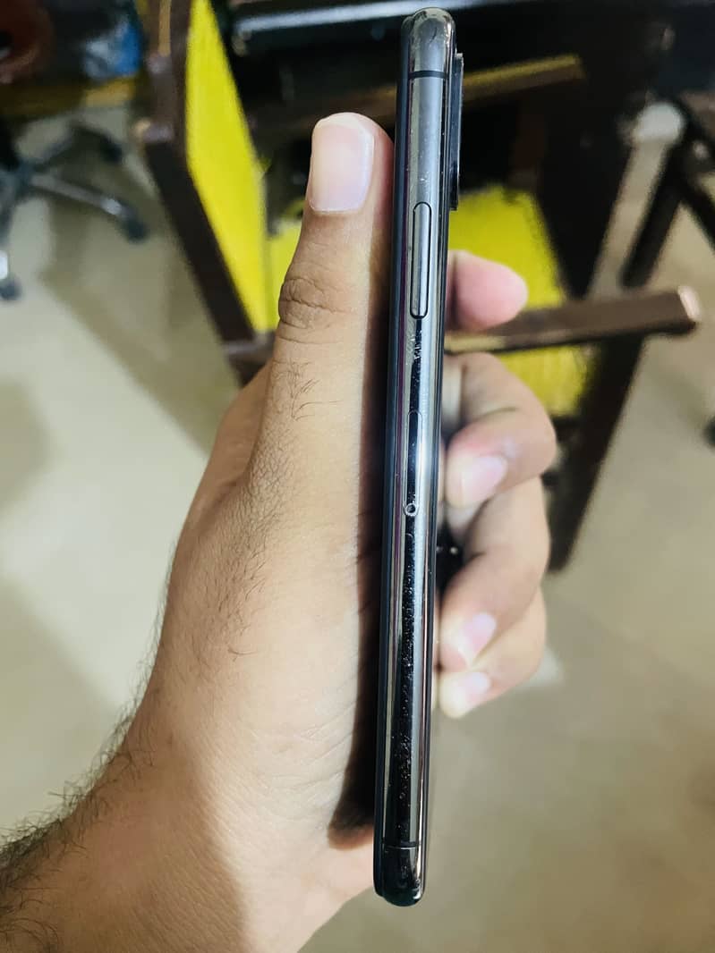 iPhone X 256GB 3
