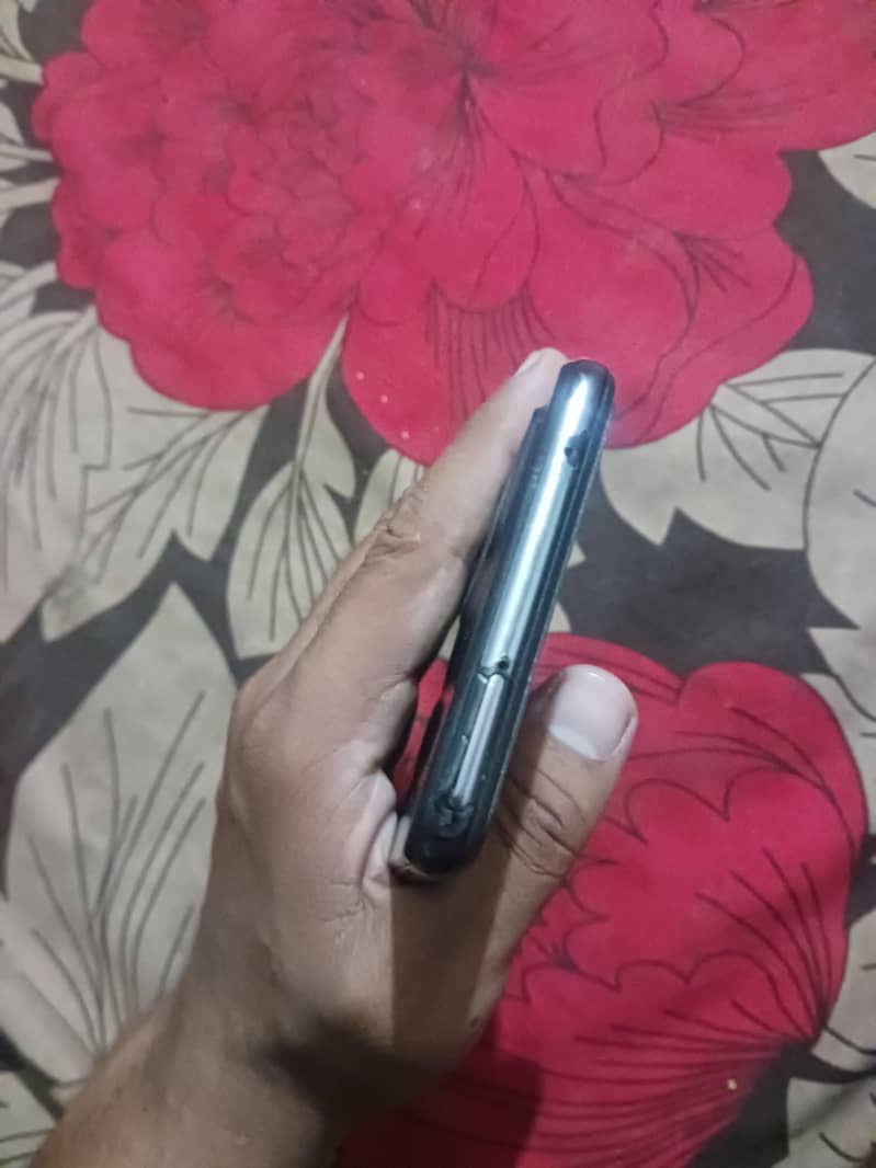 Samsung Mobile A52 4