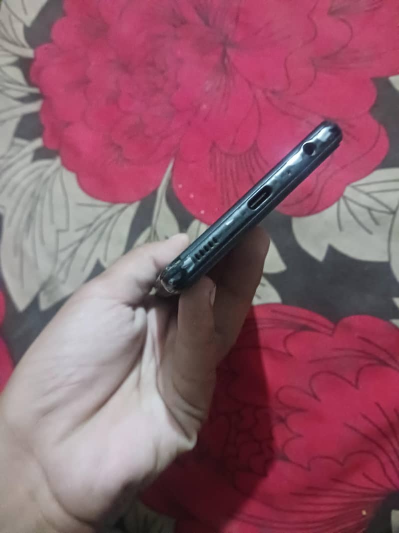 Samsung Mobile A52 5