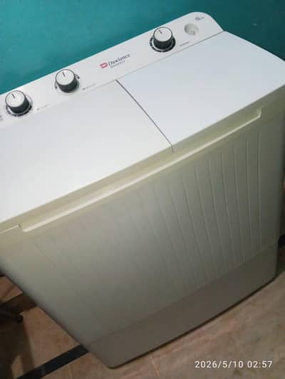 Dawlance washing machine twin tub model number DW-6550W