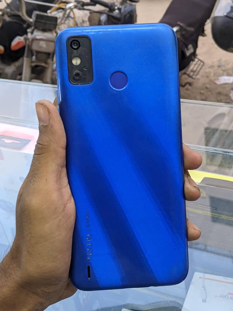 Tecno Spark 6 Go 2