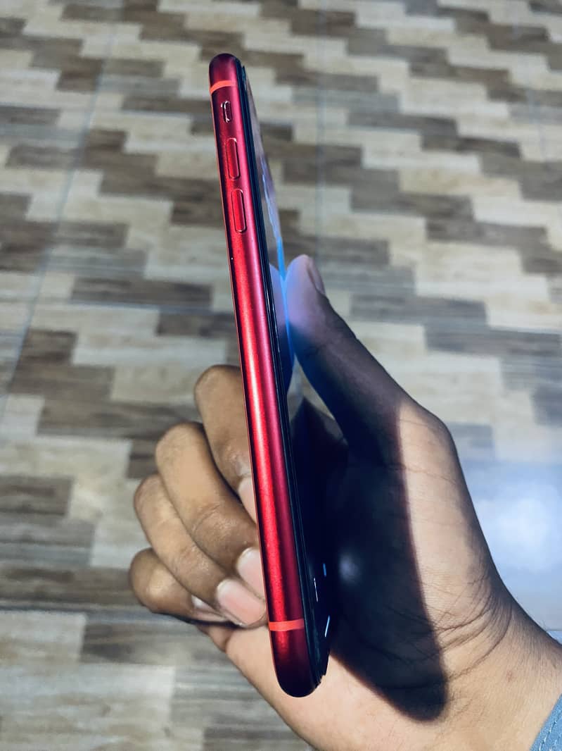 Apple iPhone XR 2
