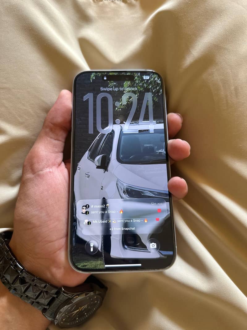 Apple iPhone 15 plus 7