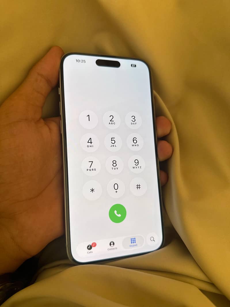 Apple iPhone 15 plus 8