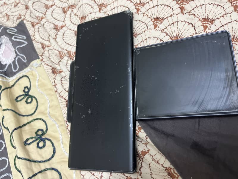 LG Wing 3