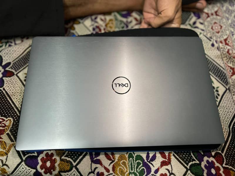 Dell latitude 7