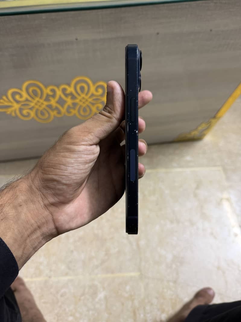 Apple iPhone 14 1