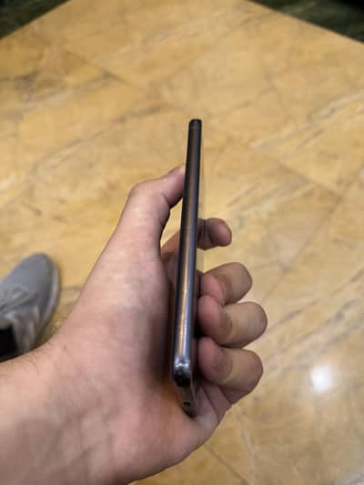 Samsung S21 FE ( pta approved )