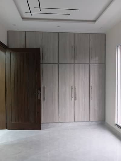 10 MARLA UPPER PORCTION FOR RENT