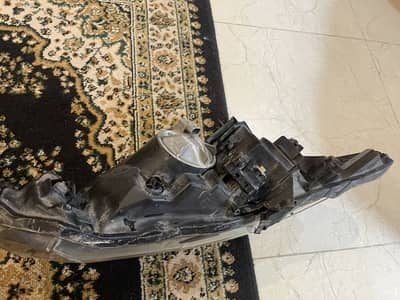 HONDA INSIGHT 2010 Bumper and lights front