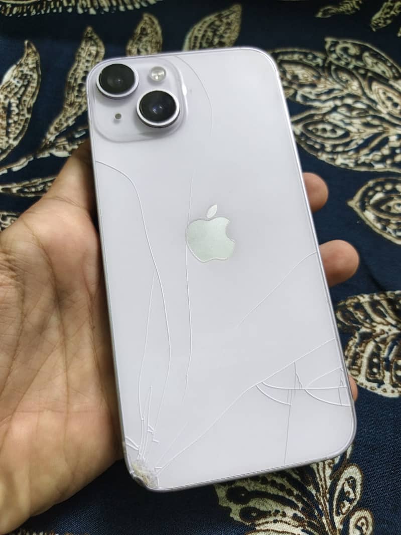 Apple iPhone 14 3